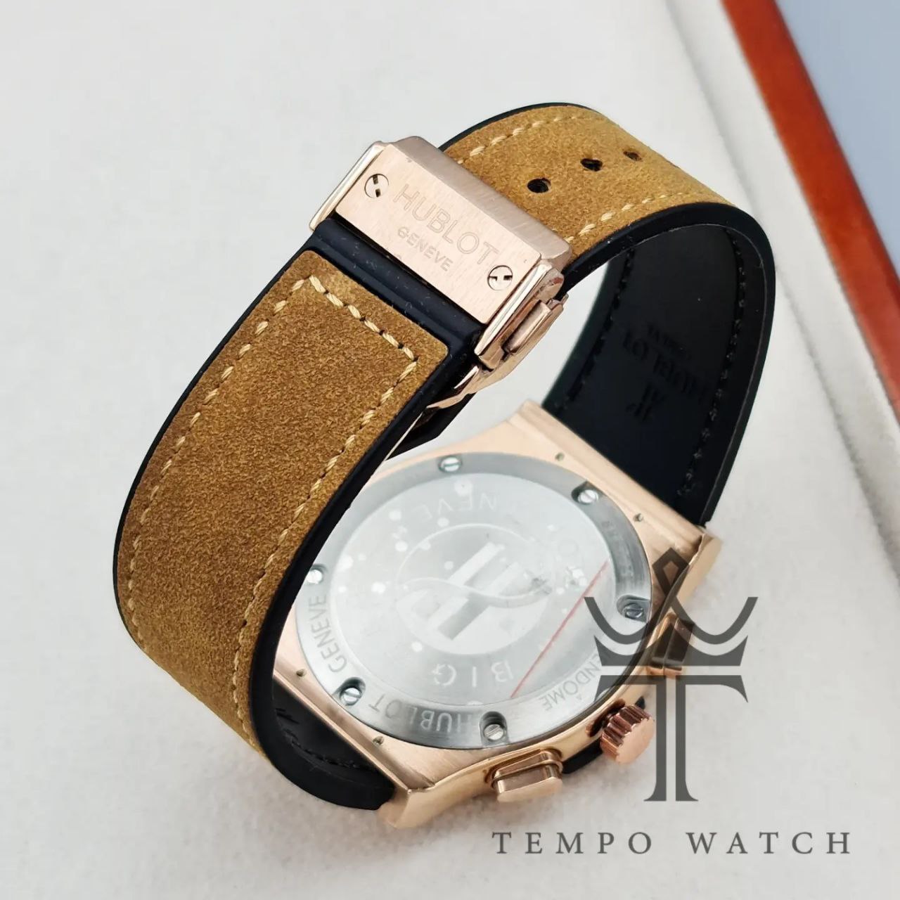 پشت ساعت مچی مردانه هابلو HUBLOT پشت ساعت مچی مردانه هابلو HUBLOT