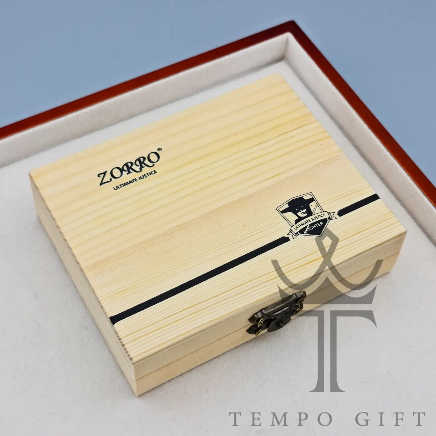 جعبه فندک بنزینی اورجینال زورو ZORRO کد 10 جعبه فندک بنزینی اورجینال زورو ZORRO کد 10