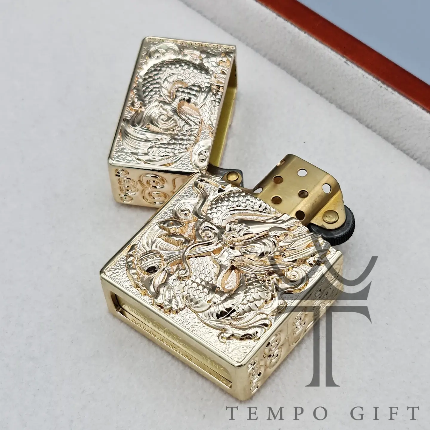 درب فندک بنزینی اورجینال زورو ZORRO کد 9 درب فندک بنزینی اورجینال زورو ZORRO کد 9