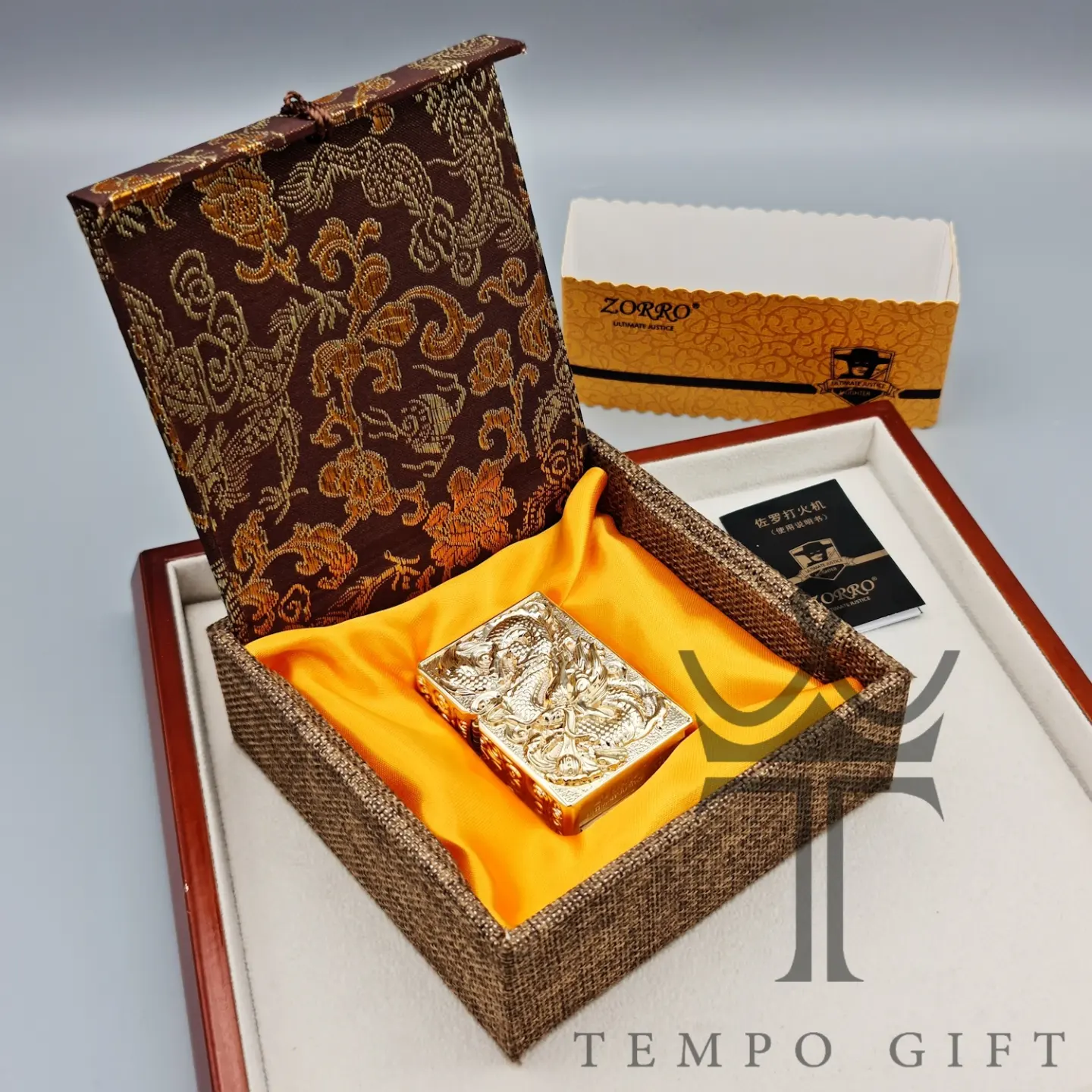 پکیج فندک بنزینی اورجینال زورو ZORRO کد 9 پکیج فندک بنزینی اورجینال زورو ZORRO کد 9