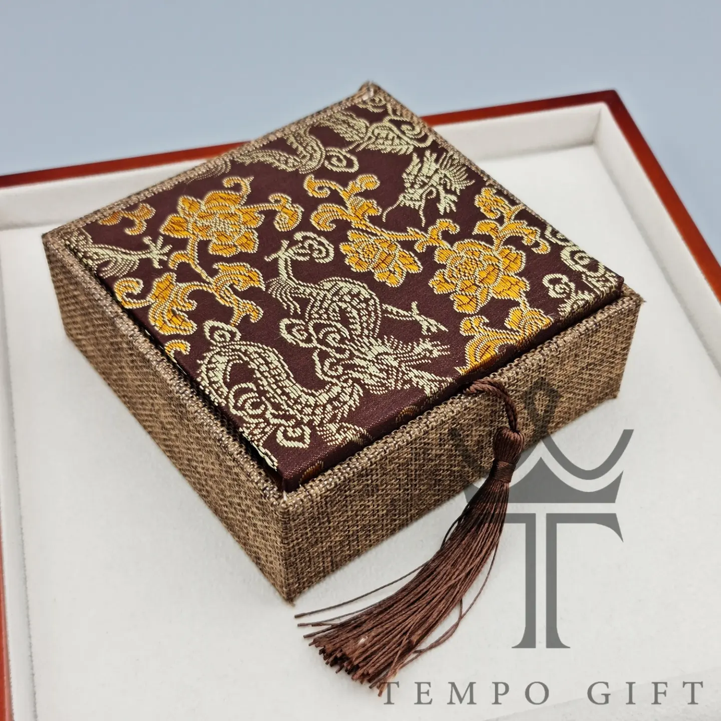 جعبه فندک بنزینی اورجینال زورو ZORRO کد 9 جعبه فندک بنزینی اورجینال زورو ZORRO کد 9