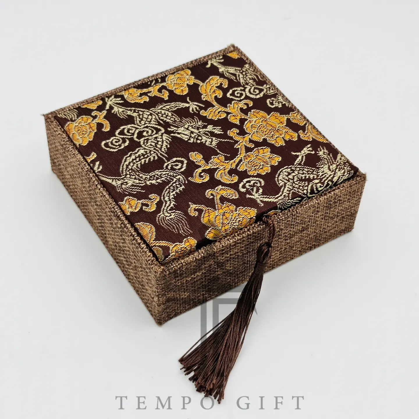 تصویر دوم جعبه فندک بنزینی اورجینال زورو ZORRO مدل 1 تصویر دوم جعبه فندک بنزینی اورجینال زورو ZORRO مدل 1