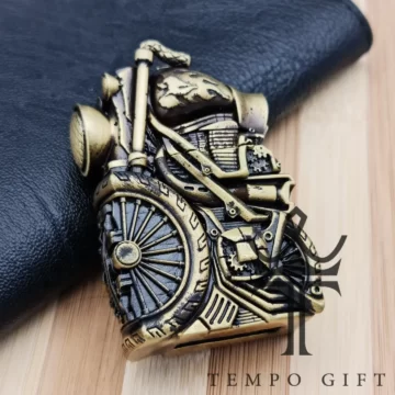 تصویر اول فندک بنزینی اورجینال زیپو ZIPPO مدل Freedom Wheels