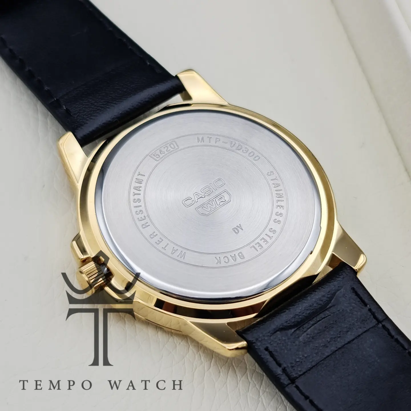 درب ساعت مچی کاسیو مردانه Casio MTP-VD300 درب ساعت مچی کاسیو مردانه Casio MTP-VD300