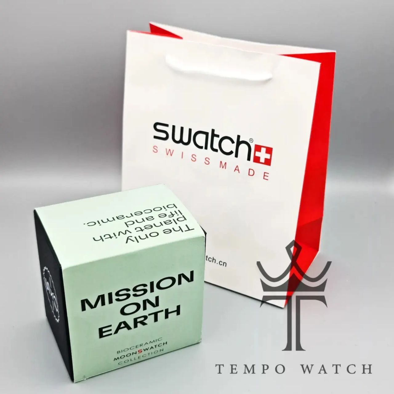 جعبه ساعت مچی امگا سواچ سرمه ای جعبه ساعت مچی امگا سواچ سرمه ای