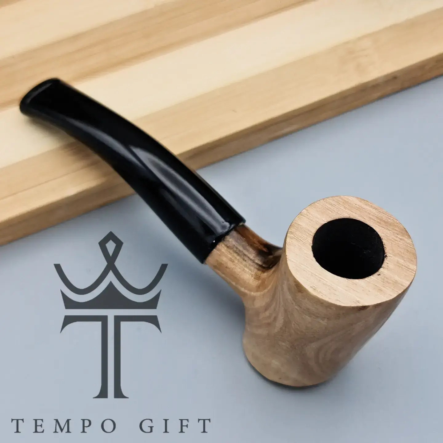 پیپ دست ساز چوب گردو پیپ دست ساز چوب گردو