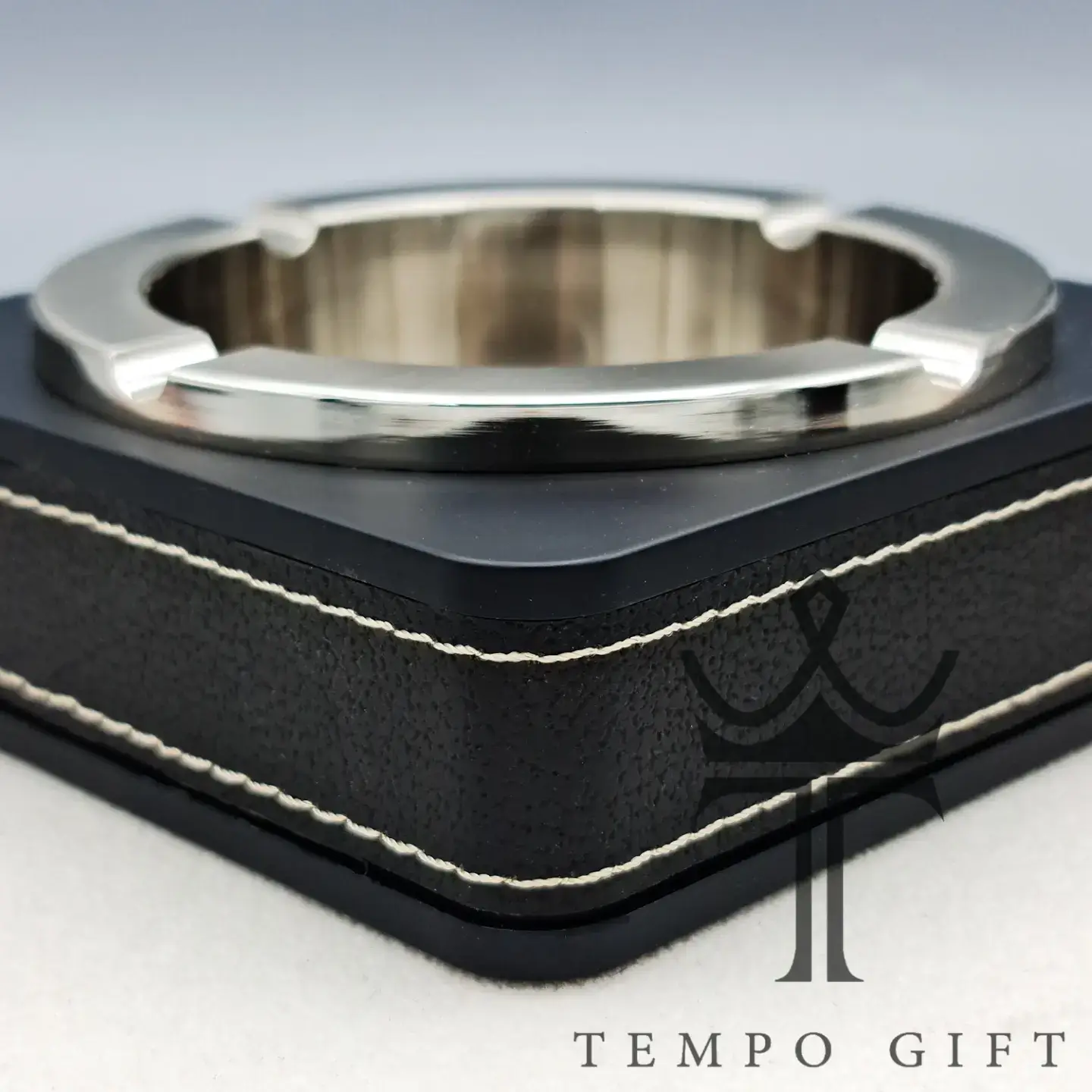 زیرسیگاری BORUI 2 زیرسیگاری BORUI 2