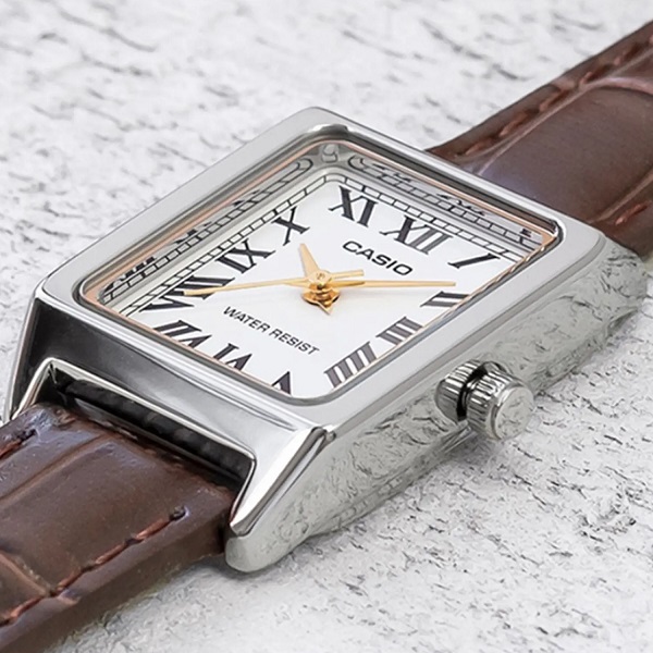 صفحه ساعت مچی کاسیو زنانه Casio LTP-V007L-7B2udf صفحه ساعت مچی کاسیو زنانه Casio LTP-V007L-7B2udf