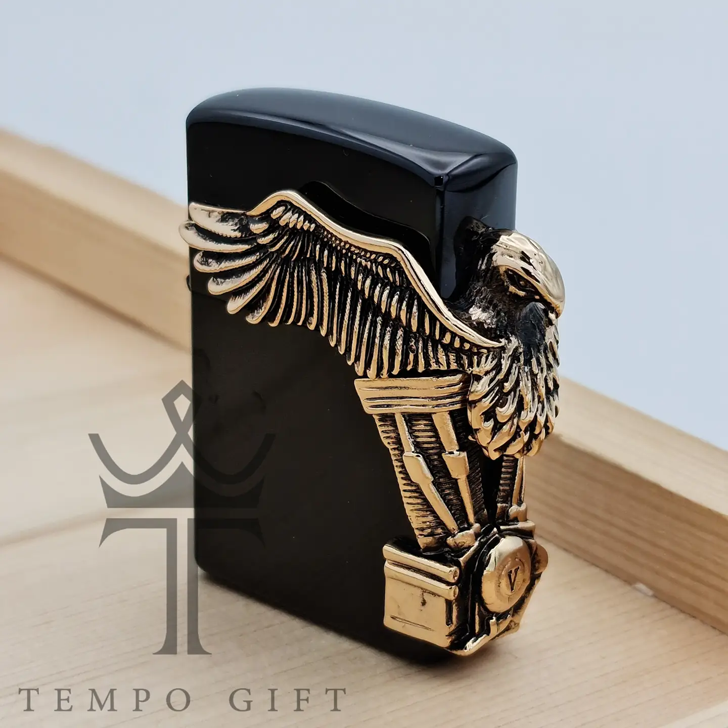 بغل فندک بنزینی چیف مدل عقاب بغل فندک بنزینی چیف مدل عقاب