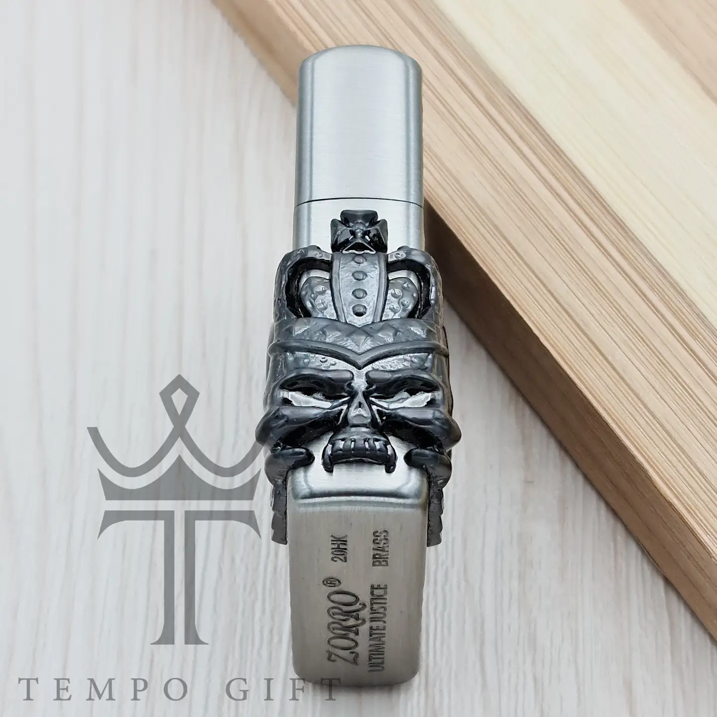 زیر فندک بنزینی زورو مدل بال وینگز زیر فندک بنزینی زورو مدل بال وینگز