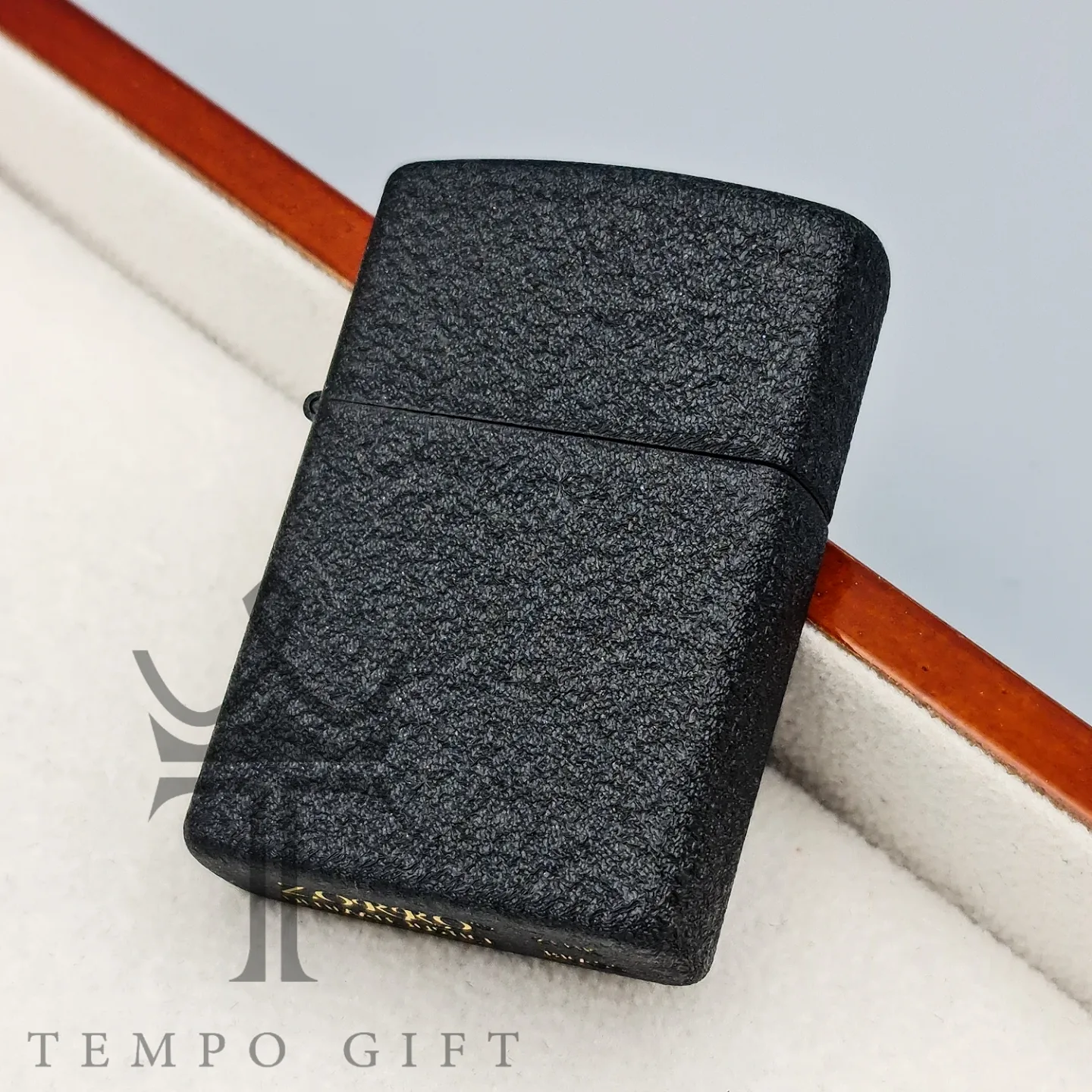 فندک بنزینی زورو مشکی آسفالتی طرح زیپو فندک بنزینی زورو مشکی آسفالتی طرح زیپو