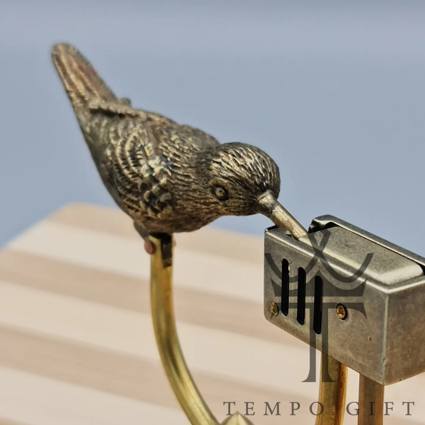 فندک Tomo اورجینال رومیزی مدل پرنده Bird فندک Tomo اورجینال رومیزی مدل پرنده Bird