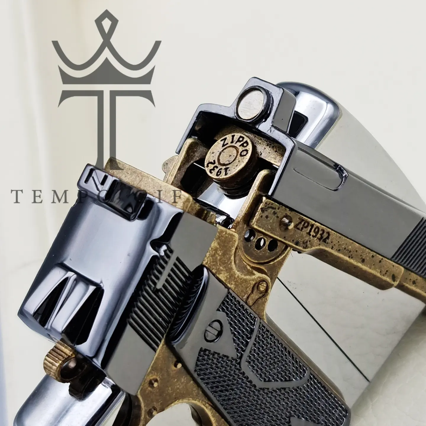 بالای فندک زیپو اورجینال مدل تفنگ Gun بالای فندک زیپو اورجینال مدل تفنگ Gun