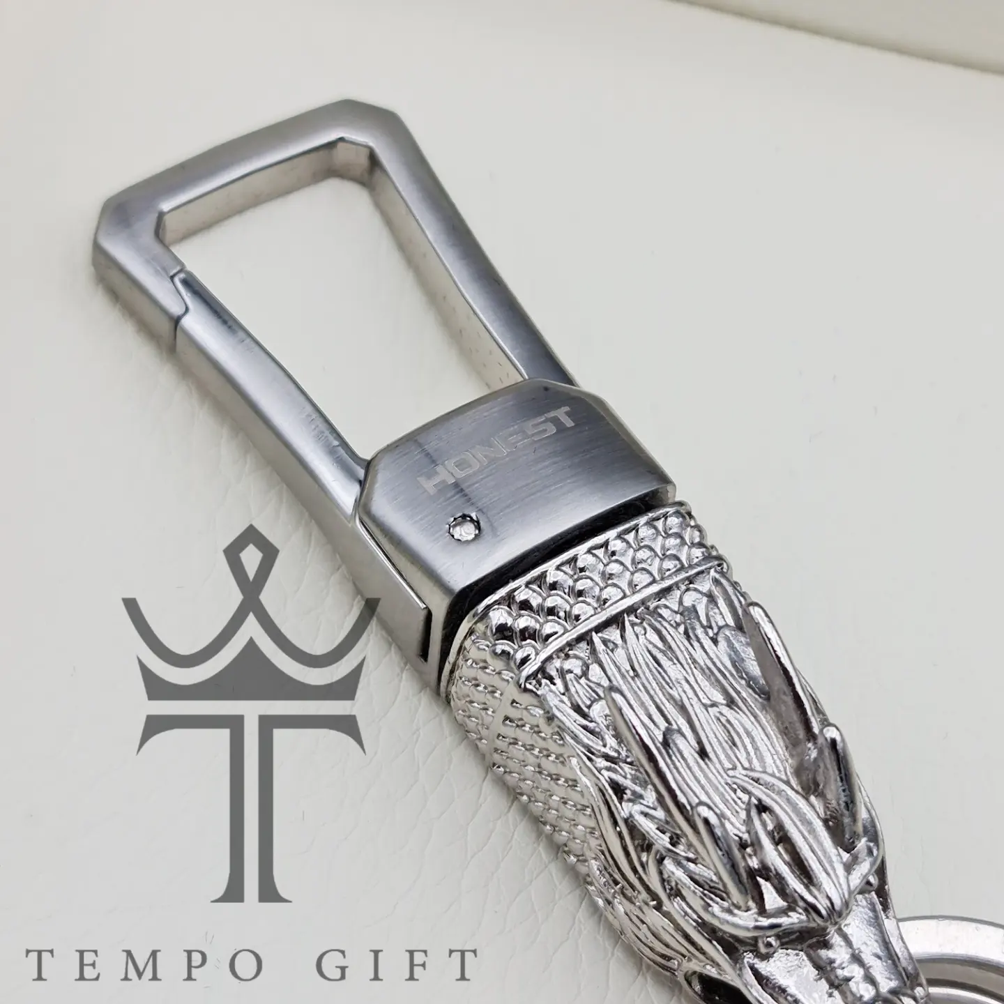 گیره فلزی جاکلیدی اورجینال آنست Honest مدل اژدها فلزی گیره فلزی جاکلیدی اورجینال آنست Honest مدل اژدها فلزی