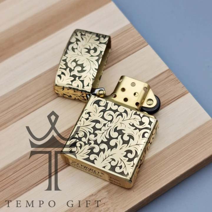 فندک بنزینی اورجینال زورو ZORRO مدل گلدار طلایی 2 فندک بنزینی اورجینال زورو ZORRO مدل گلدار طلایی 2