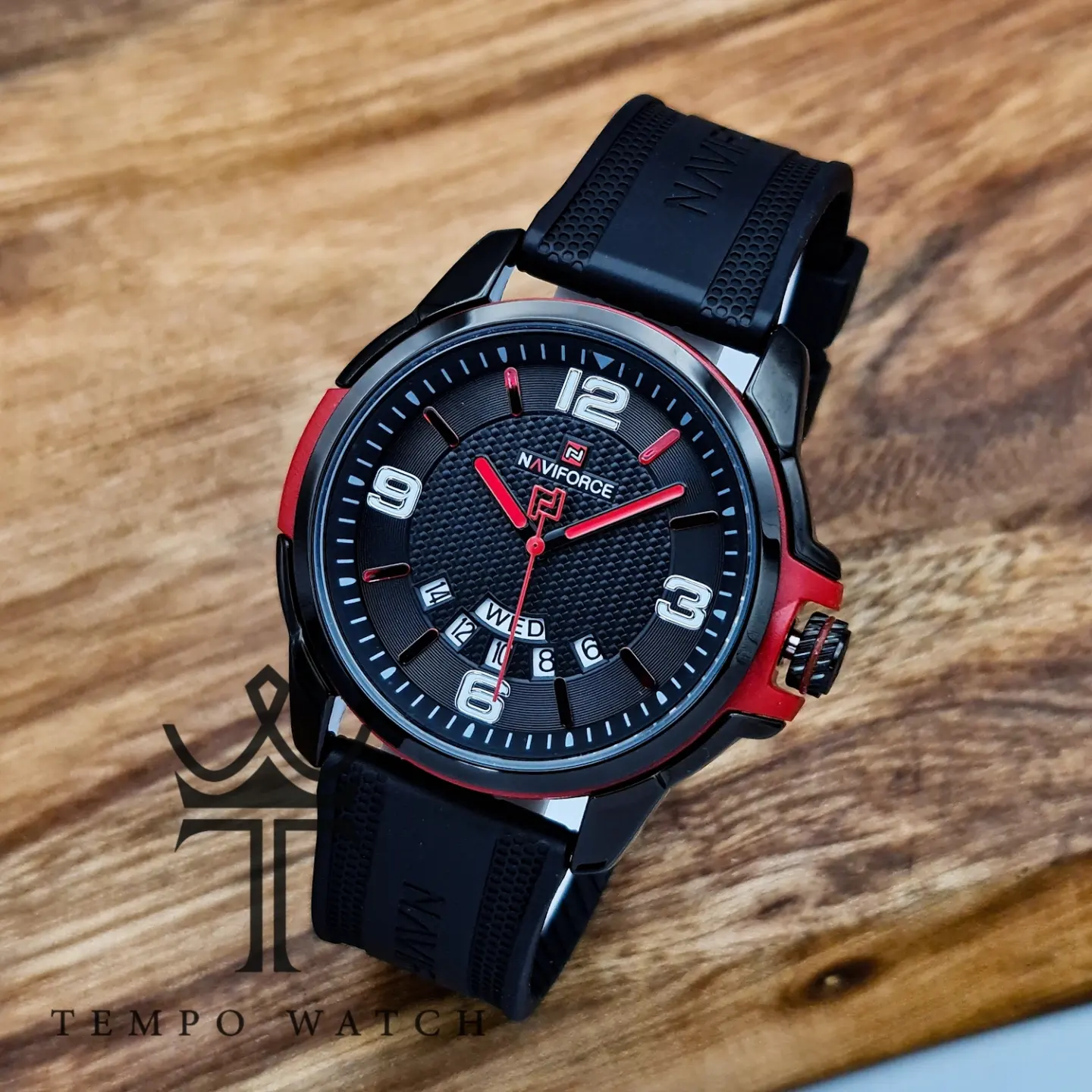 ساعت مچی مردانه نیویفورس Naviforce NF9215 مشکی قرمز ساعت مچی مردانه نیویفورس Naviforce NF9215 مشکی قرمز