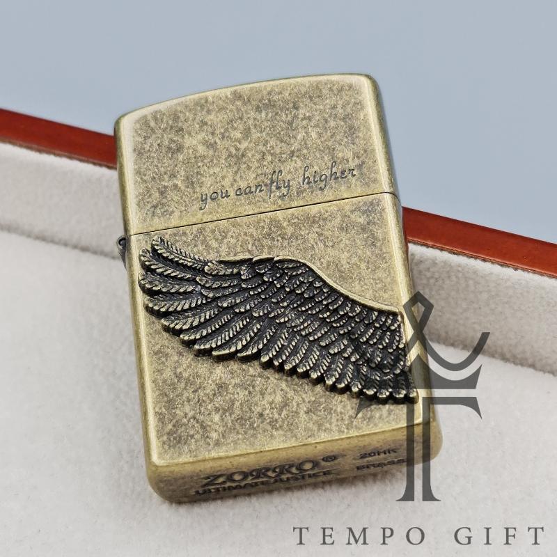 فندک بنزینی زورو مدل بال طلایی