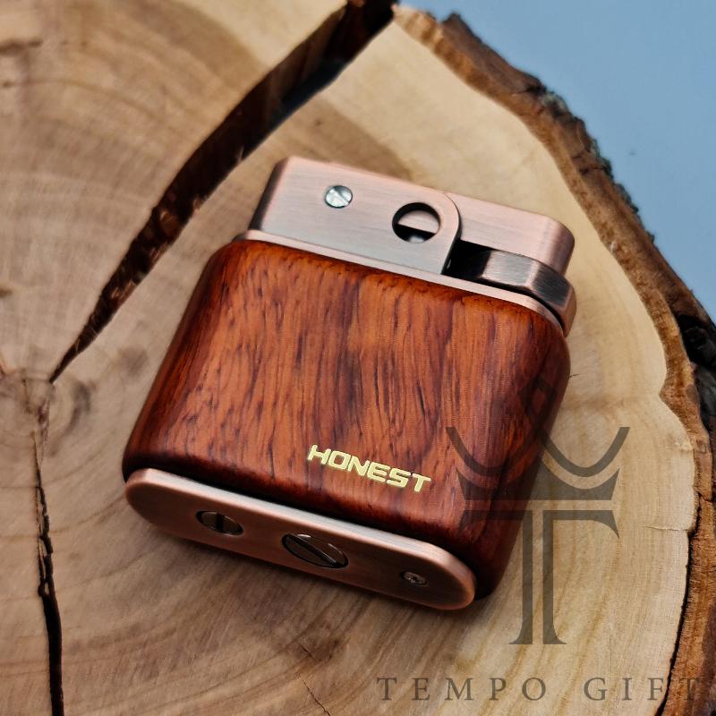 PSX_20240905_171852 فندک آنست بنزینی مدل تک ضربه ای قهوه ای