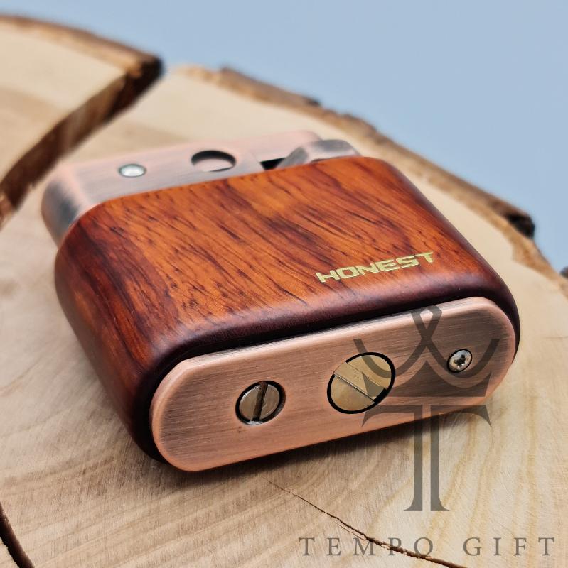 زیر فندک آنست بنزینی مدل تک ضربه ای قهوه ای زیر فندک آنست بنزینی مدل تک ضربه ای قهوه ای