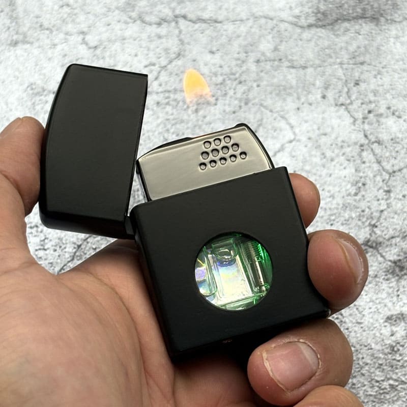 فندک هوشمند صوتی گازی با شعله شمعی رنگ مشکی فندک هوشمند صوتی گازی با شعله شمعی رنگ مشکی