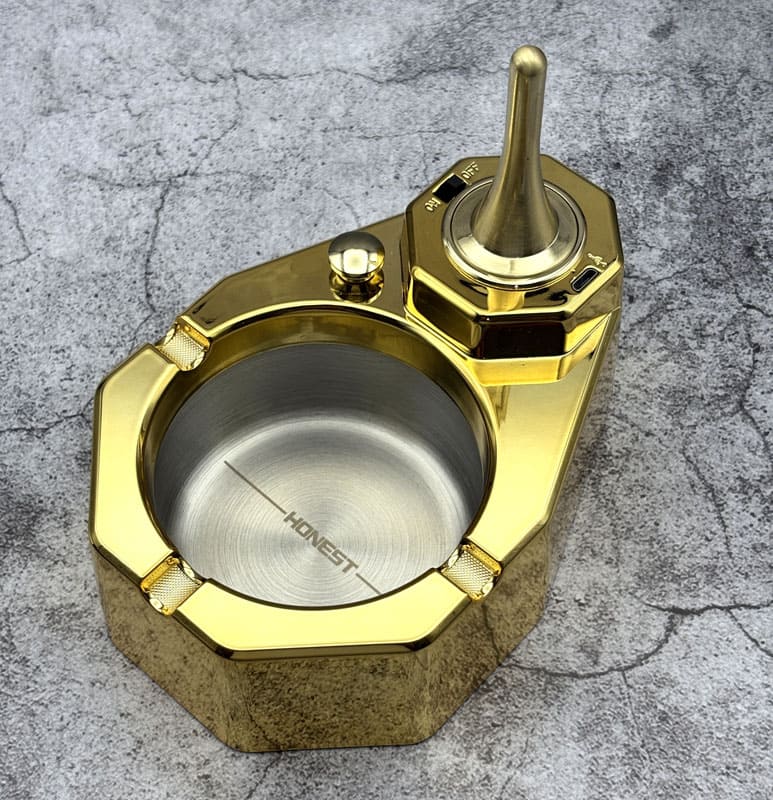 زیرسیگاری رومیزی هوشمند با فندک شعله اتومات هانست رنگ طلایی