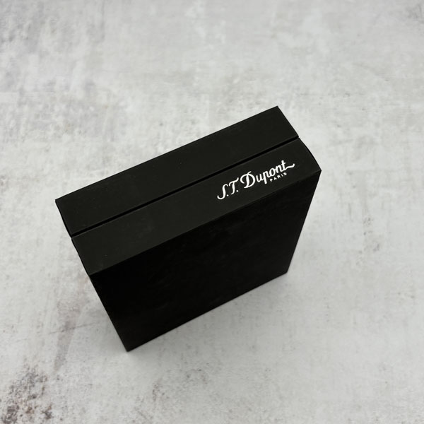 جعبه فندک اس تی دوپونت S.T Dupont مشکی طلایی جعبه فندک اس تی دوپونت S.T Dupont مشکی طلایی